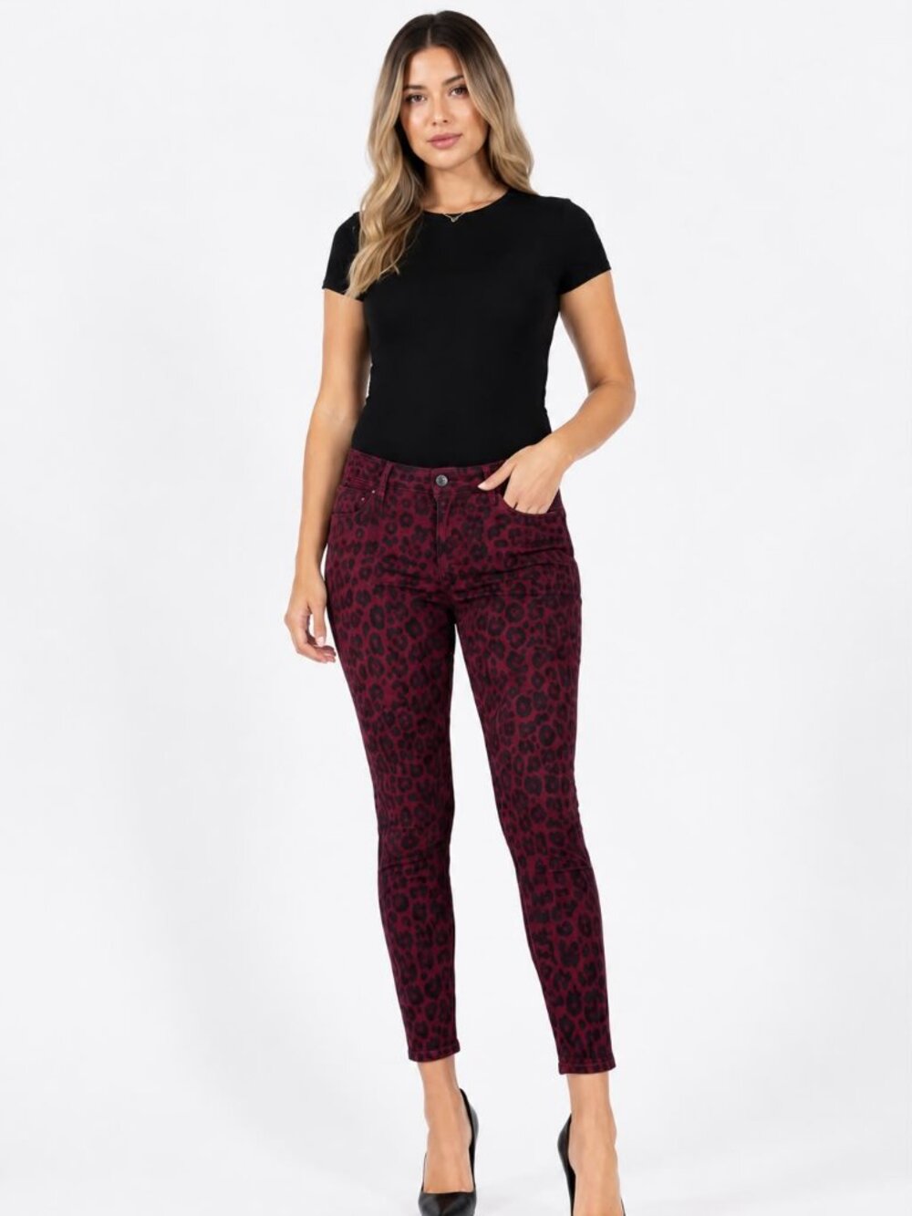 Social Standard Sanctuary Ankle Skinny Jeans Size 12 Burgundy Leopard Print